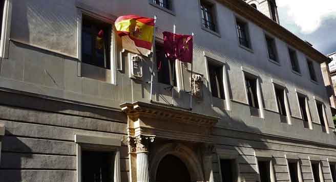 Palacio de San Esteban, presidencia de la Comunidad Autónoma. Enrique López Tamayo - FLICKR)